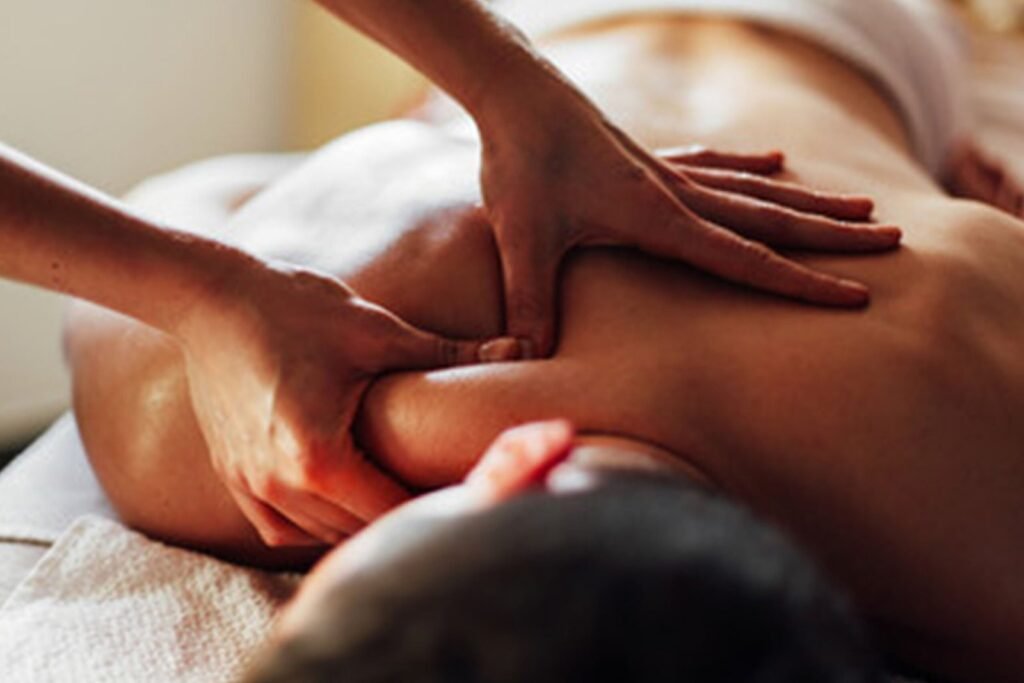 massage of the best quality at pure relax koh phangan