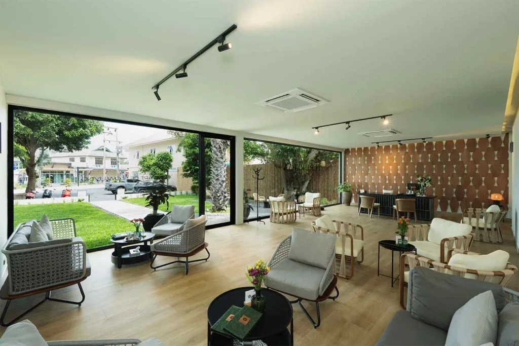 reception pure relax massage phangan