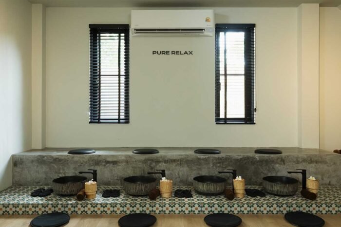 feet cleaning pure relax massage and spa koh phangan